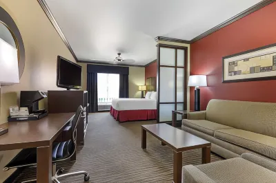 Best Western Plus Classic Inn  Suites