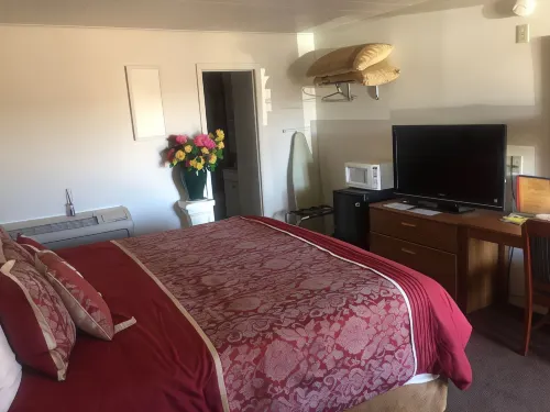 Rustic Motel Rolla Hotels in Saint James
