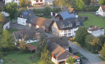 Pension Und Ferienwohnungen Schweinsberg