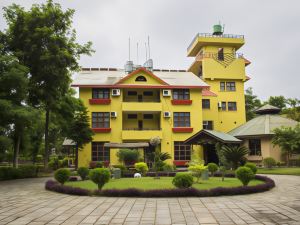 Rainbow Safari Resort