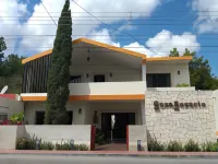 羅薩里奧民宿 Convent de San Bernardino de Siena附近的飯店