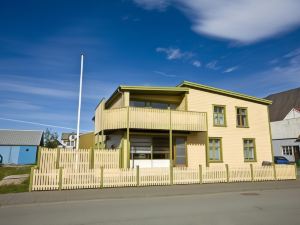 Guesthouse Isafjordur Gamla