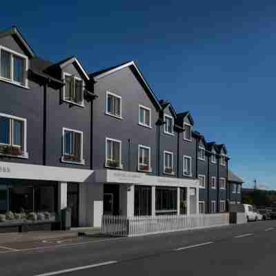 Schull Harbour Hotel & Leisure Centre Hotel Exterior