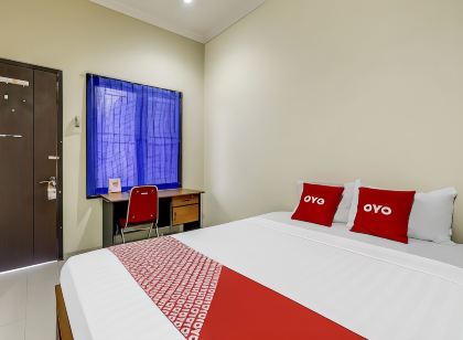 OYO 90927 Homestay Tentrem 2