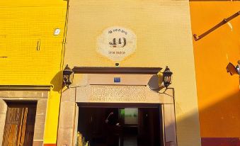 Hotel Mesones 49