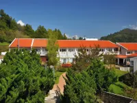 Qingjing Guest House Hotels near Hehuanshan