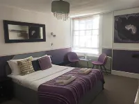Kempfield House Hotels in Brighton and Hove