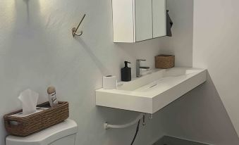 Pr Private Rm8 2 Beds 1-3Ppl Gated Keypad Parking