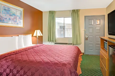 Travelodge by Wyndham Sacramento / Rancho Cordova