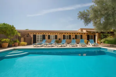 Holiday House for 6 Persons, with Swimming Pool
