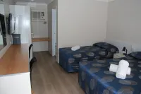 Sutherland Motel Hotels in Woolooware