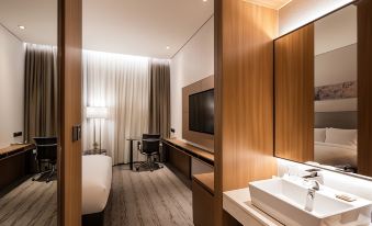 Ramada by Wyndham Seoul Sindorim