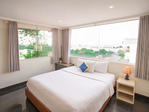 C'Lavie Hotel - Saigon Airport Hotel