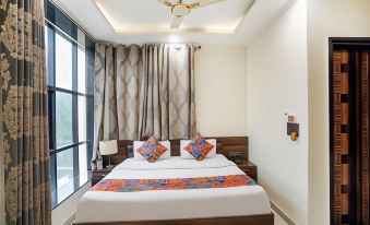 Fabhotel 17 Suites