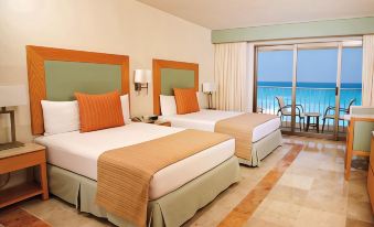 Grand Park Royal Cancun - All Inclusive