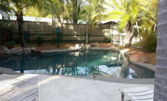 Pippies Backpacker Units