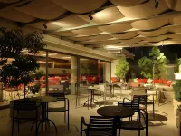 Abba Presidente Suites Santiago ユンガイ広場周辺のホテル