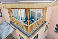 Newton Villa Hotels in Brampton