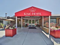 King Hotel Hotels in Perth County