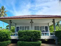 Sangjun on Beach Resort Các khách sạn gần Wat Prong Ko