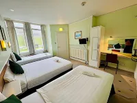 Green Gables Hotel فنادق في سكاربورو