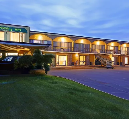 289 Midway Motel
