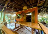 Hotel la Costa de Papito Hotels in Cocles