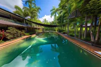 King Reef Resort - Beach