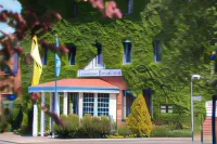 Der Kleine Hans - Gardels Basics Hotels in Sankt Michaelisdonn