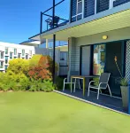 Shoredrive Motel Hotels in Horseshoe Bay