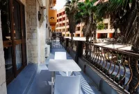Napoli Suites