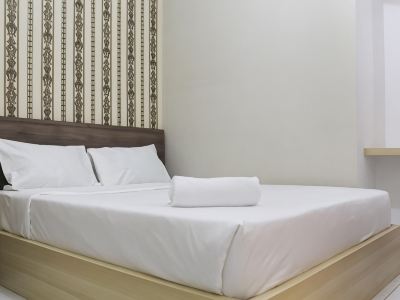 Strategic and Posh Studio Aeropolis Apartment by Travelio