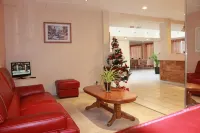 Hotel le Village Hotel di Gif-sur-Yvette