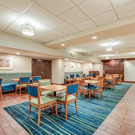 Country Inn & Suites by Radisson, Virginia Beach (Oceanfront), VA