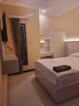 Omah Joglo Bugis Hotels in Pakis