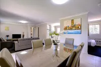 Beachpark Apartments Coffs Harbour Hotels in Coffs Harbour