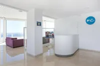 Apartamentos Buenos Aires by Mc