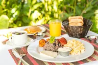 Hotel Lavas Tacotal - servizio colazione
