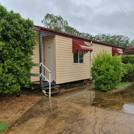 Y Motels Kingaroy