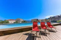 Hôtel Méditerranée - Pools