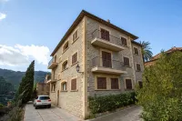Hotel y Apartamentos des Puig
