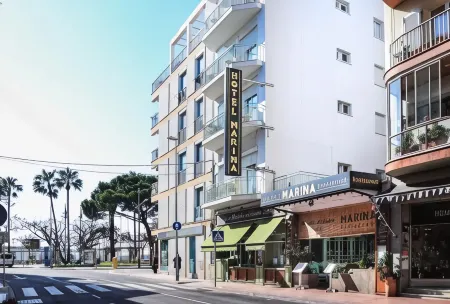 Hotel & Restaurant Marina Palamós Отели рядом с достопримечательностью «Calistenia Park»