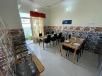 Ocean Waves Inn Hotels in Gaafaru