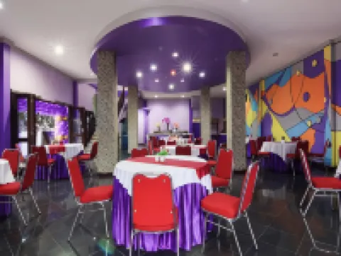 Signature Hotel Cipanas Hotel a Pacet