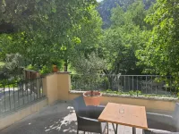 Hôtel le Mont Barral Hotels in Drôme