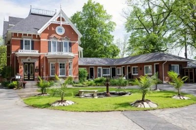The Woodview Inn Hotels in der Nähe von Thousand Islands Playhouse
