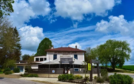Logis le Relais de la Voie Sacrée
