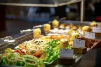 Bird of Paradise Hotel - breakfast