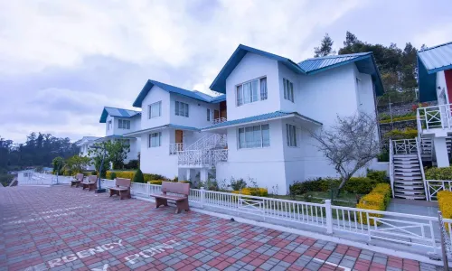 Le Poshe, Kodaikanal