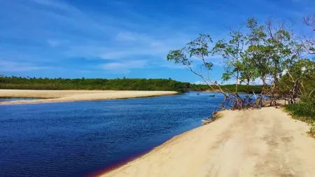 Charmoso Chalé Surf Com A/C a 5 Min da Praia